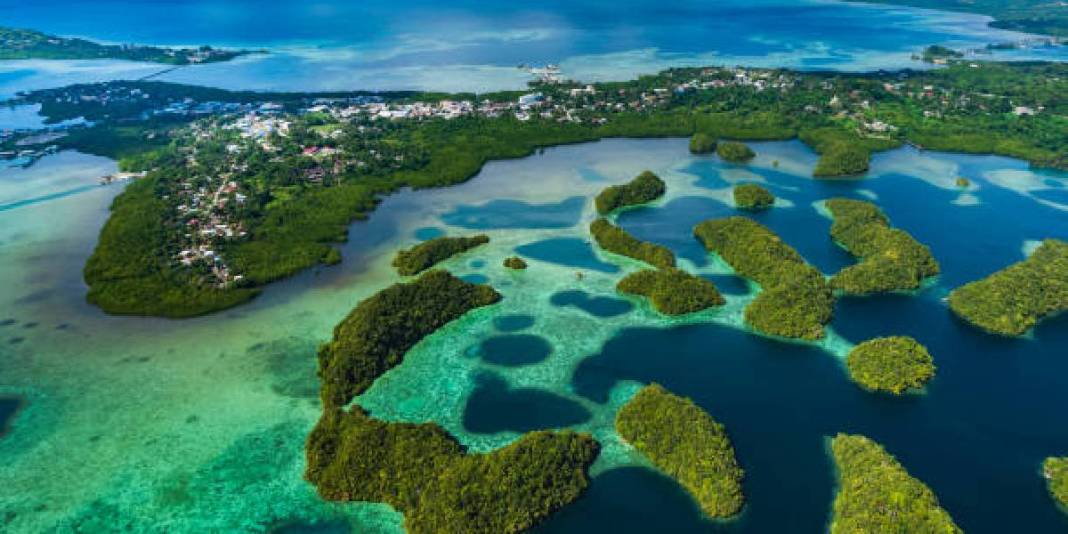 Hem vizesiz gidiliyor, hem dünyanın en güzel plajlarına sahip! Cennetin adresi: Mavi, yeşil ve beyaz burada buluşuyor 3
